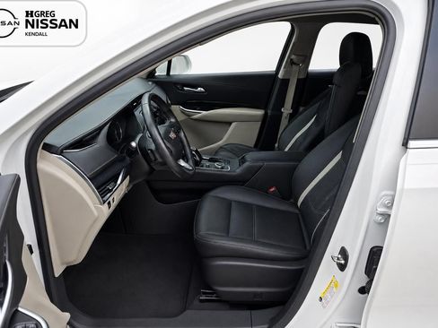 Used 2019 Cadillac XT4 Premium Luxury w/ Driver Awareness Package FWD image 7