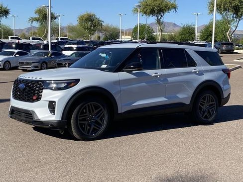 New 2026 Ford Explorer ST AWD/4WD image 32