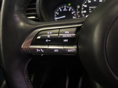 Used 2020 MAZDA MAZDA3 Sedan w/ Preferred Package image 26