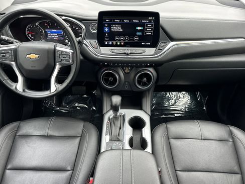 Used 2023 Chevrolet Blazer LT image 13