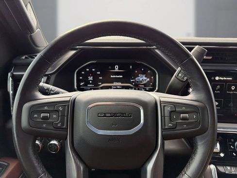Certified 2025 GMC Sierra 2500 Denali Ultimate AWD/4WD image 19