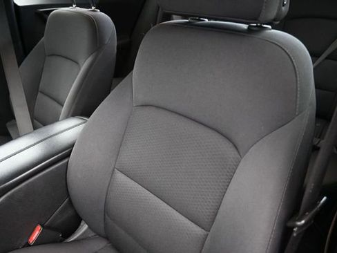 Used 2023 Chevrolet Malibu LT FWD image 17