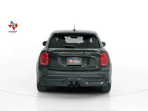 Used 2022 MINI Cooper S image 8