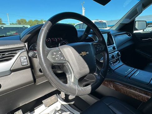 Used 2019 Chevrolet Tahoe Premier image 12
