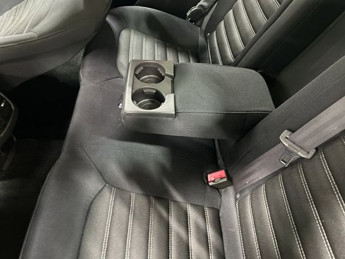 Used 2014 Ford Fusion SE image 25