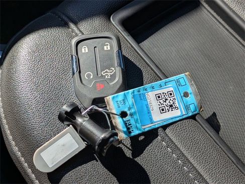 Used 2022 GMC Sierra 1500 Elevation image 32