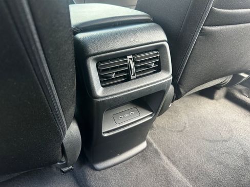 Certified 2025 Honda CR-V EX image 28