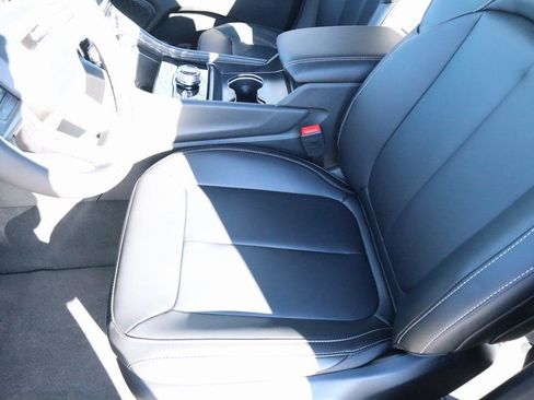 New 2025 Jeep Grand Cherokee L Limited AWD/4WD image 12