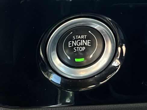 Used 2023 GMC Sierra 1500 SLT w/ SLT Premium Package image 16