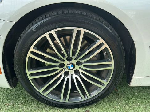 Used 2017 BMW 540i RWD image 47