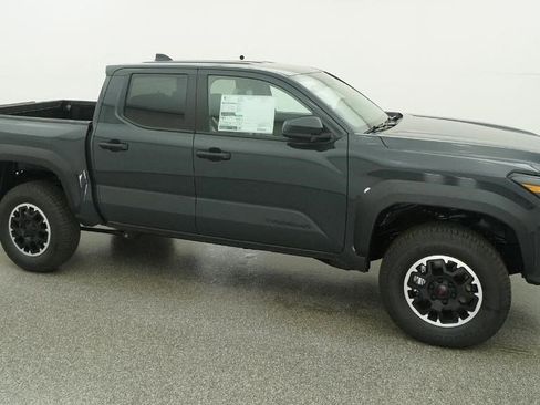 New 2026 Toyota Tacoma TRD Off-Road AWD/4WD image 19