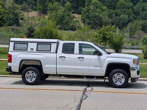 Used 2015 GMC Sierra 2500 2WD Double Cab image 3