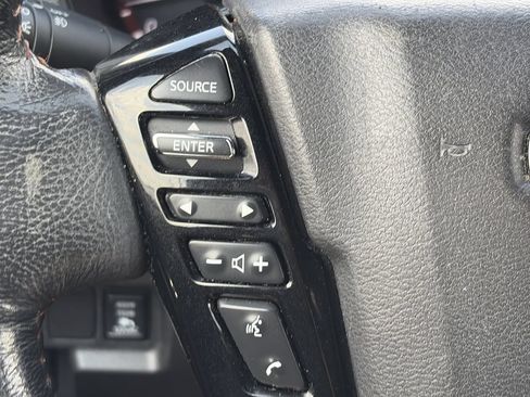 Used 2024 Nissan Frontier PRO-4X w/ Pro Convenience Package AWD/4WD image 13
