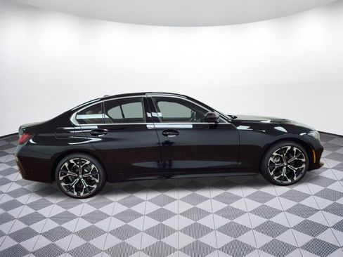 Used 2025 BMW 330i xDrive 330i xDrive w/ Premium Package image 8