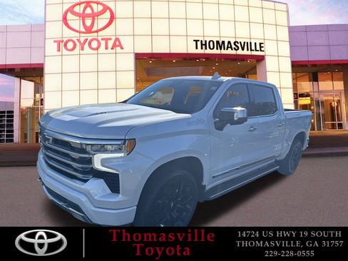 Used 2024 Chevrolet Silverado 1500 High Country image 1