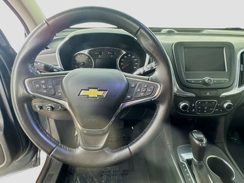 Used 2021 Chevrolet Equinox LT FWD image 13