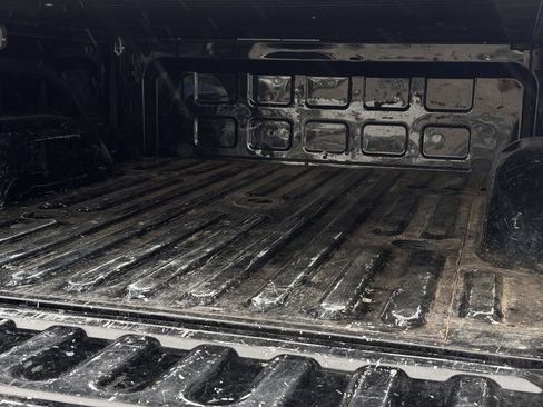 Used 2024 RAM 2500 Laramie w/ Night Edition image 31