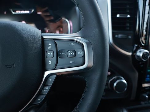 New 2026 RAM 1500 4x4 Crew Cab image 20