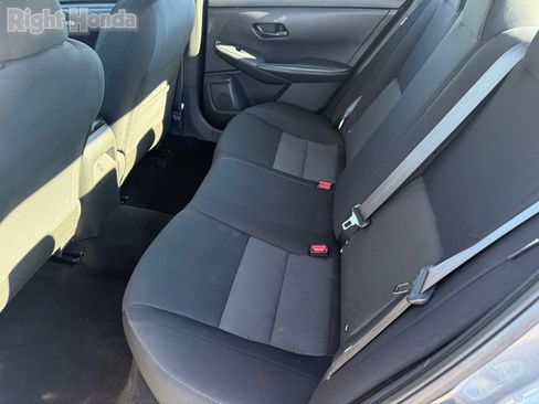 Used 2024 Nissan Sentra SV image 25