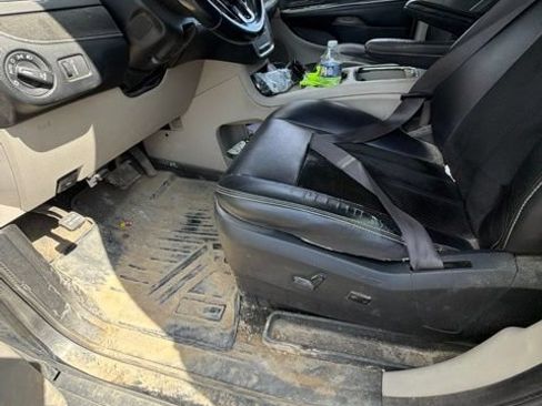 Used 2017 Dodge Grand Caravan SXT FWD image 10
