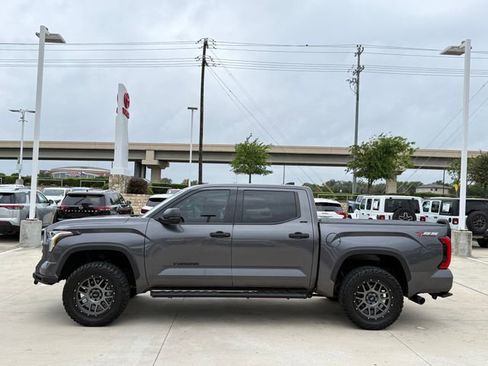 Used 2023 Toyota Tundra SR5 AWD/4WD image 7