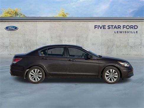 Used 2011 Honda Accord EX image 4