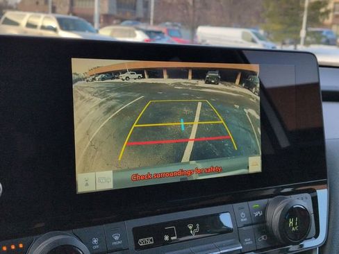 Used 2025 Toyota Grand Highlander AWD image 19