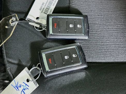 Used 2025 Jeep Grand Cherokee Laredo X AWD/4WD image 33