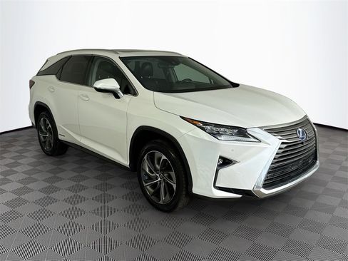 Used 2018 Lexus RX 450hL image 4