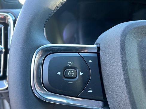 New 2026 Volvo XC40 B5 Ultra w/ Climate Package image 13