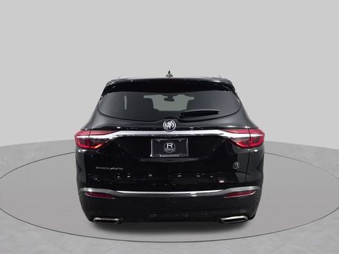 Used 2020 Buick Enclave Premium w/ Sun and Sites Package FWD image 15