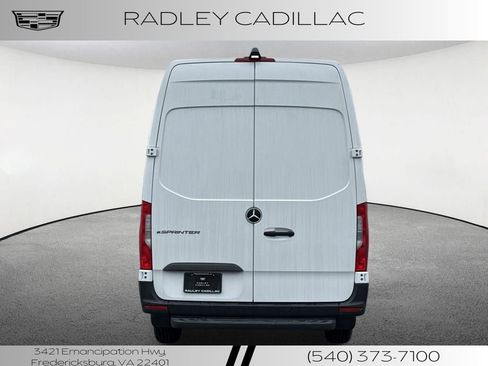 Used 2024 Mercedes-Benz eSprinter 170 Cargo image 17