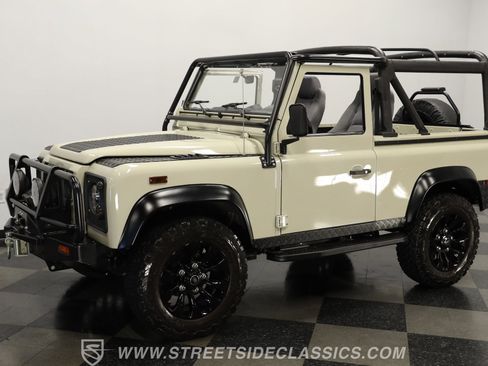 Used 1994 Land Rover Defender 90 AWD/4WD image 6