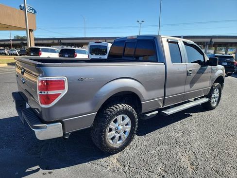 Used 2012 Ford F150 XLT w/ XLT Chrome Pkg image 5