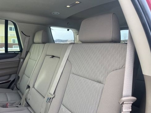 Used 2016 GMC Yukon SLE w/ HD Trailering Package image 38