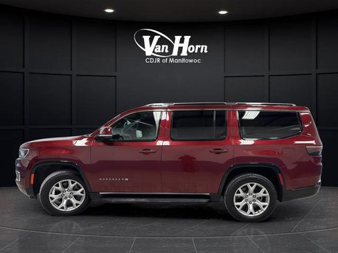 Used 2022 Jeep Wagoneer Series II image 6