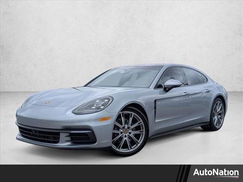 Used 2018 Porsche Panamera image 1