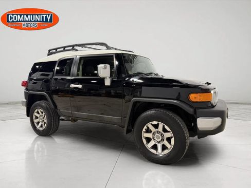Used 2014 Toyota FJ Cruiser 4WD w/ Convenience Package image 10