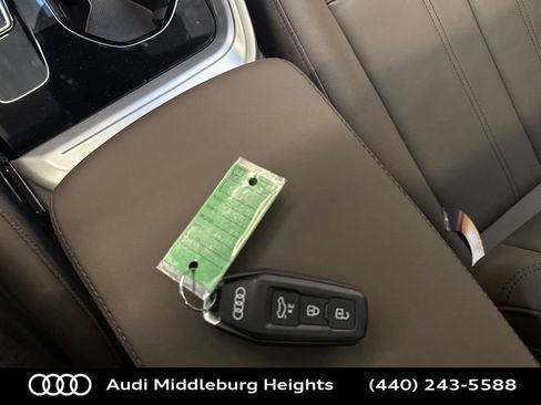 New 2025 Audi Q5 Premium image 15