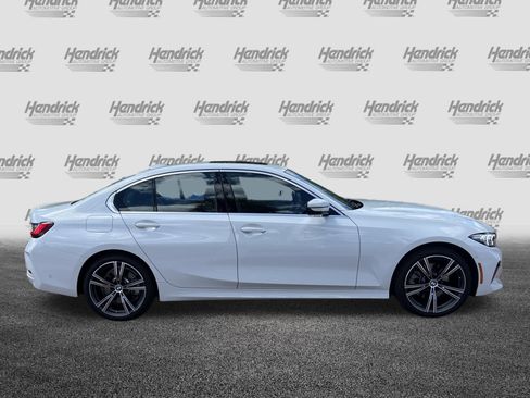 Certified 2024 BMW 330i Sedan RWD image 11