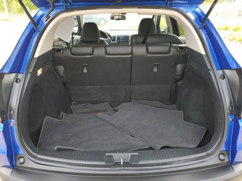 Used 2022 Honda HR-V EX-L image 7