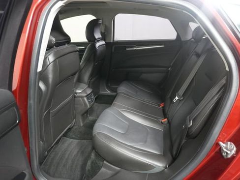 Used 2016 Ford Fusion Titanium FWD image 28