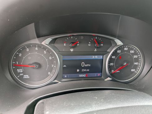 Certified 2023 GMC Terrain AT4 w/ Tech Package AWD/4WD image 10