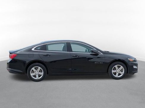 Used 2024 Chevrolet Malibu LT FWD image 2