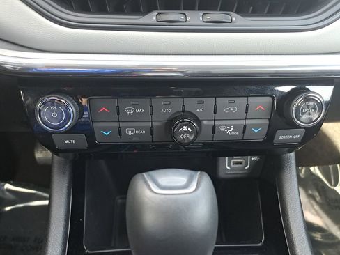 Certified 2024 Jeep Compass Limited AWD/4WD image 21