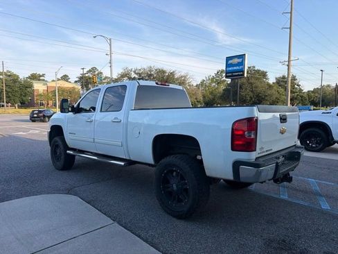 Used 2014 Chevrolet Silverado 2500 LTZ w/ LTZ Plus Package AWD/4WD image 6