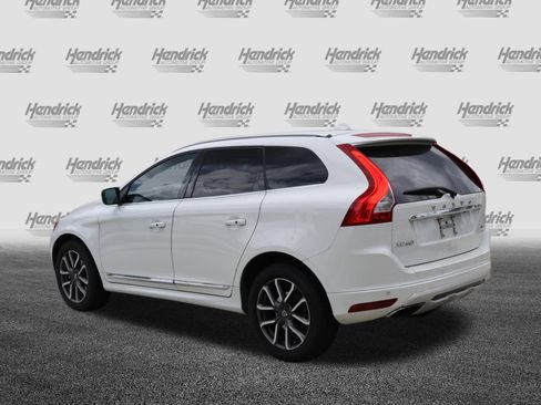 Used 2017 Volvo XC60 T6 Dynamic w/ Preferred Option Package AWD/4WD image 7