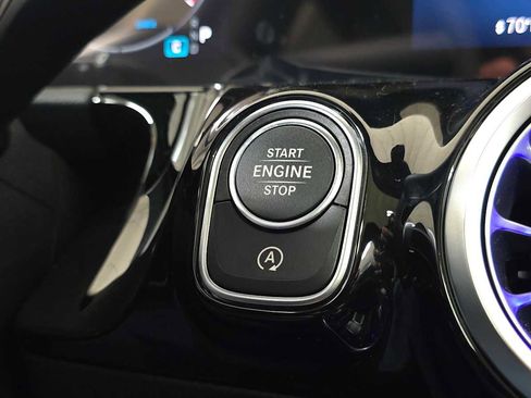 Certified 2026 Mercedes-Benz GLA 250 4MATIC image 36