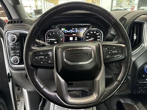 Certified 2022 GMC Sierra 1500 Denali w/ Denali Premium Package image 11