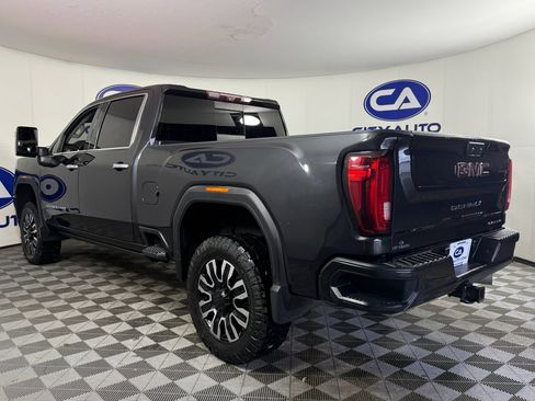 Used 2020 GMC Sierra 3500 Denali w/ Denali Ultimate Package image 8